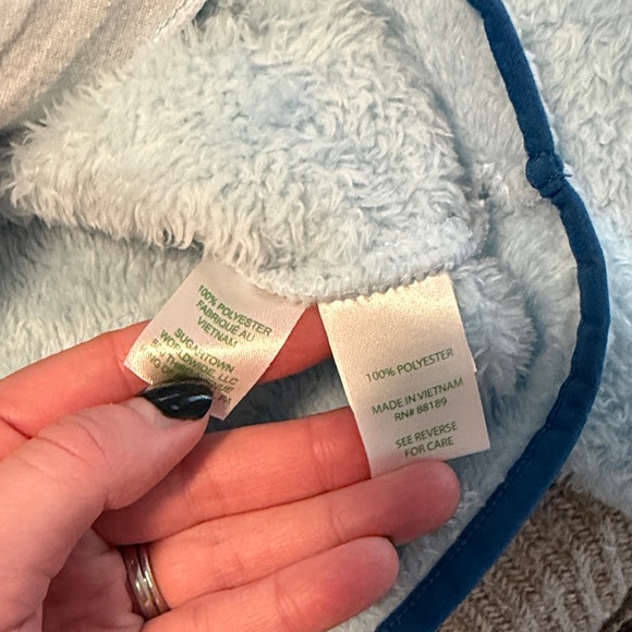 Lilly Pulitzer Light Blue Teddy Jacket- SIZE SMALL! - Picture 6 of 7